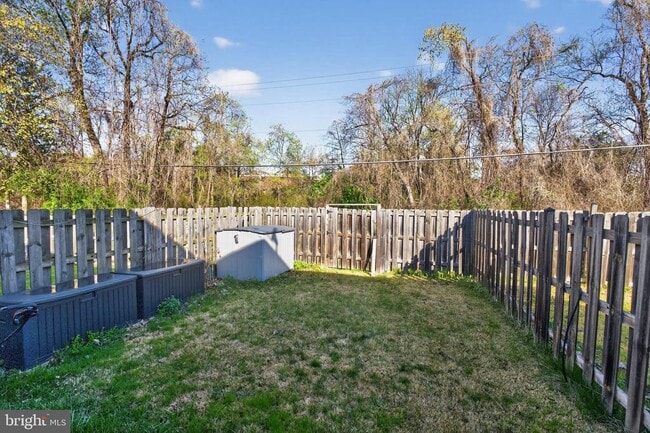 Building Photo - 9594 Inverary Ct