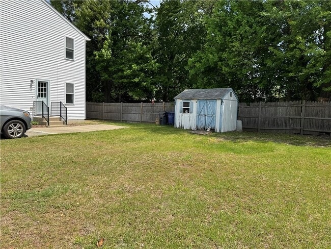 Building Photo - 364 Harrington Ave