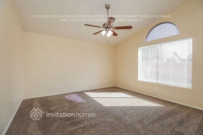 Building Photo - 11311 W Alice Ave