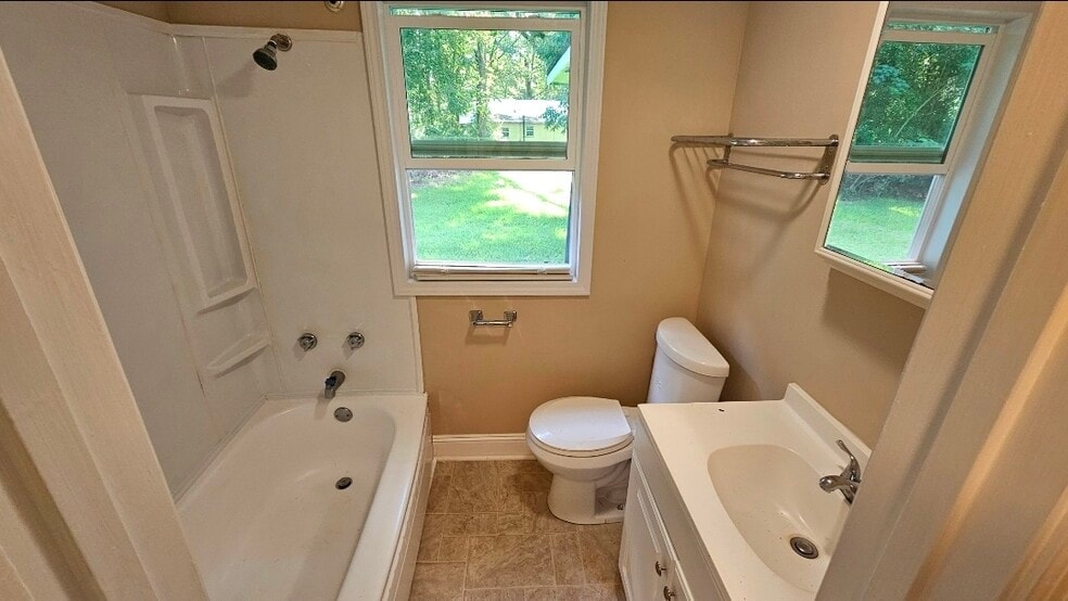 Building Photo - 140 Cherrie Murrell St