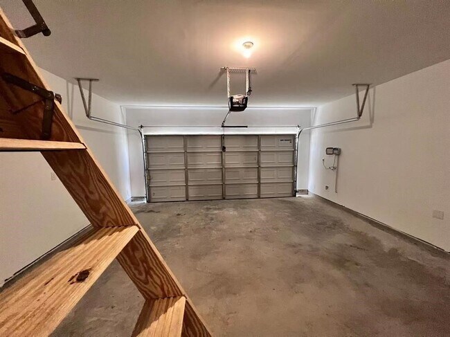 Building Photo - 23111 True Fortune Dr