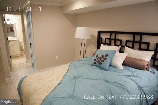 Building Photo - 39 U St NE