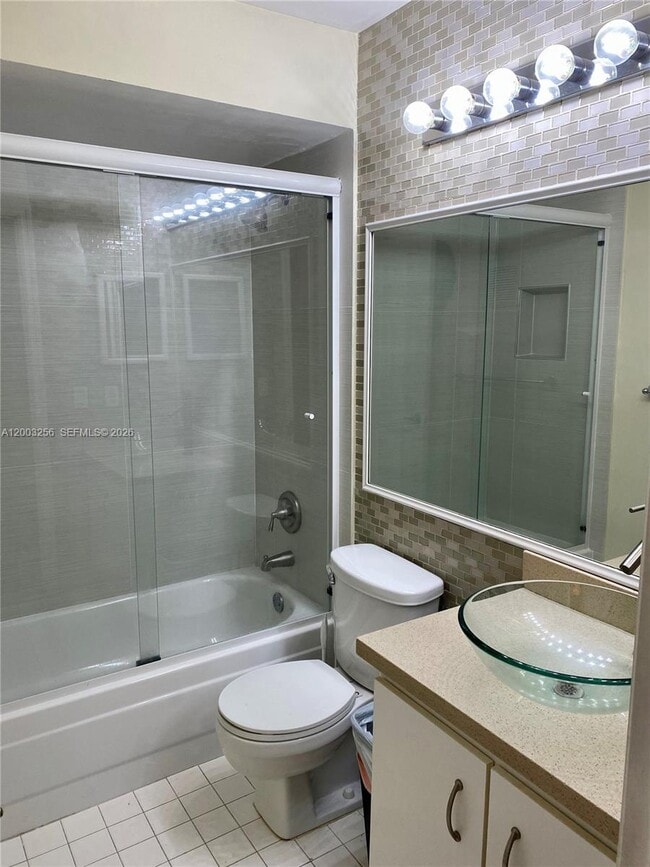 Building Photo - 464 NE 210th Cir Terrace