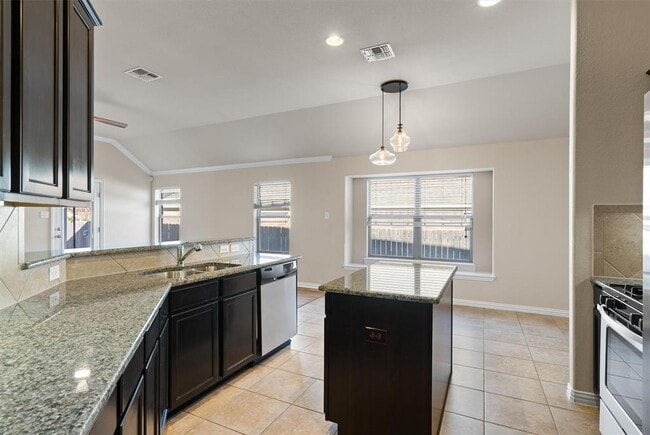 Building Photo - 437 Oyster Creek