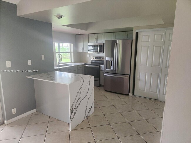 Building Photo - 2862 NW 108th Ave