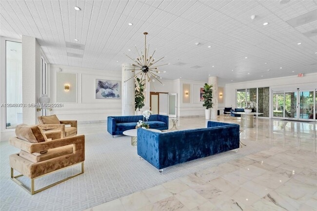 Building Photo - 5750 Collins Ave