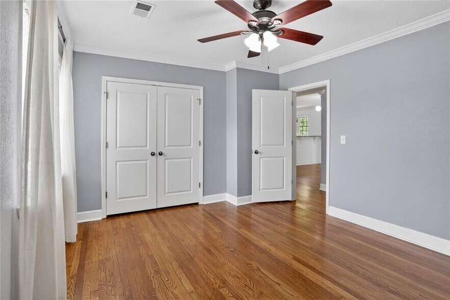 Building Photo - 115 Peachtree Memorial Dr NW