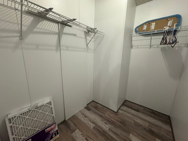 Building Photo - 70 Timber Rd