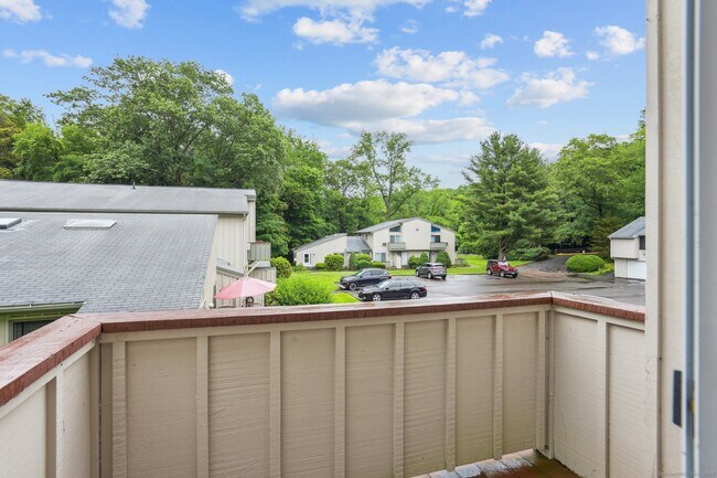 Building Photo - 10 Wauwinet Ct