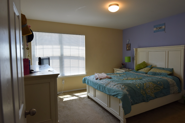 Building Photo - 2523 Red Fern Dr
