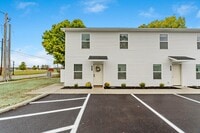 Building Photo - 386 N Franklin St