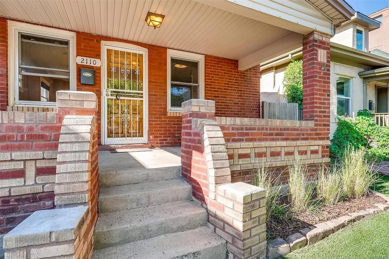 Building Photo - 2110 W 29th Ave