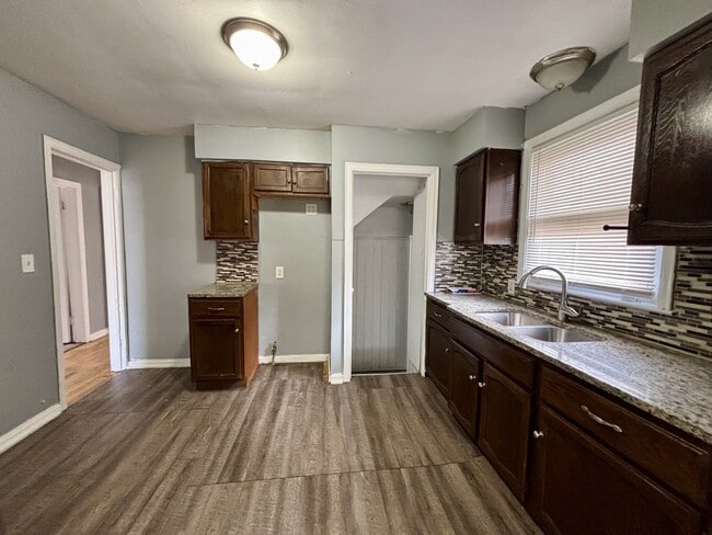 Building Photo - 20300 Gilchrist St