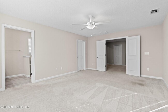 Building Photo - 1180 Beach Dune Dr