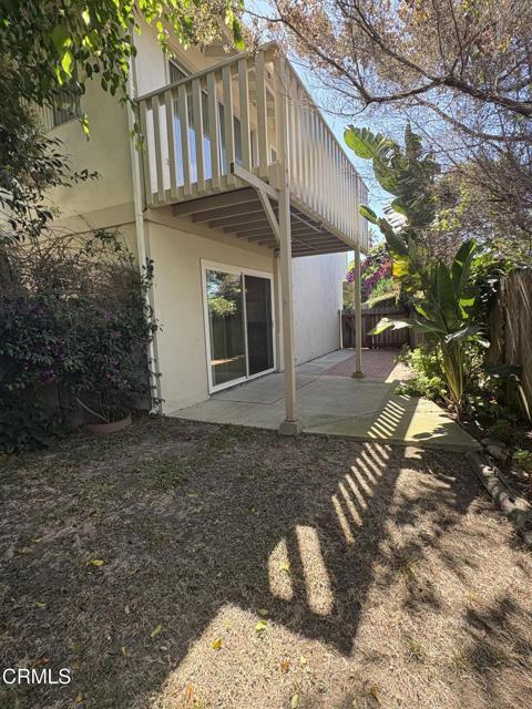 Building Photo - 2431 Bayshore Ave