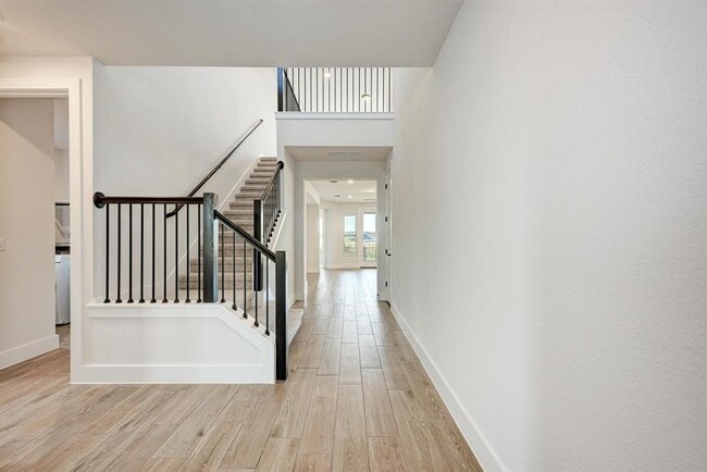 Building Photo - 8417 Thompson Teal Trl