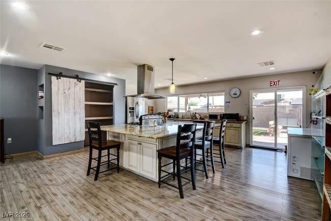 Building Photo - 603 Palmhurst Dr