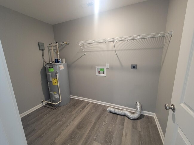 Building Photo - 132 Landry Ln