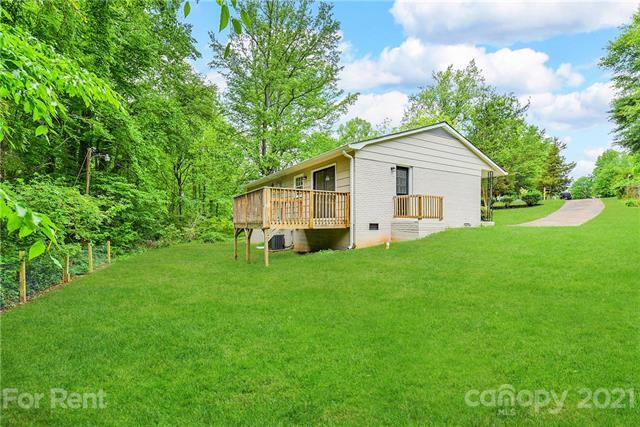 Building Photo - 3735 Somerset Dr