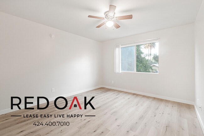Building Photo - 14655 Sylvan St