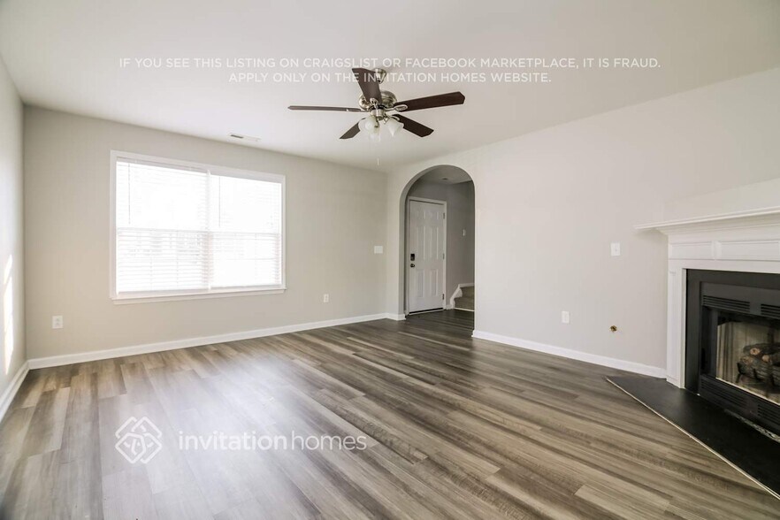 Building Photo - 4429 Cobble Creek Ln