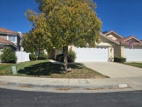 Building Photo - Charming Single Story Home in Mission Grove