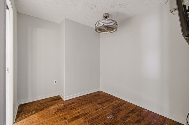 Building Photo - 1440 N Street NW