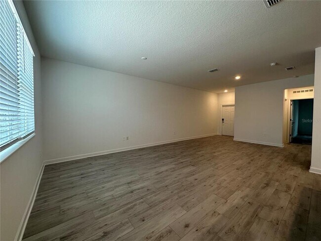 Building Photo - 3128 Addison Blvd