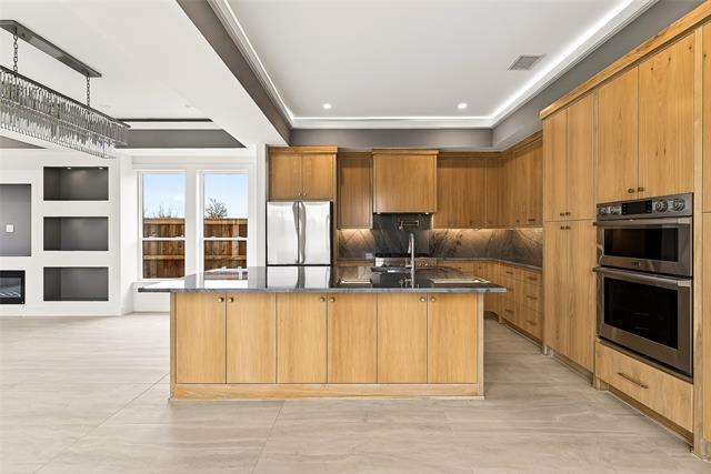 Building Photo - 328 Lavender Ln