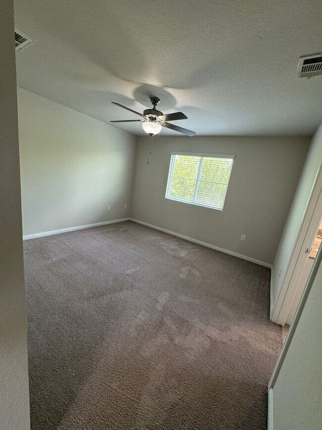 Building Photo - NEAR MEDICAL CENTER  |  GATED COMMUNITY   | 3 BEDROOMS  |  2.5 BATHS