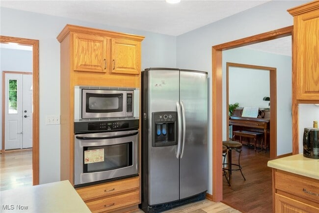 Building Photo - 4038 W Abbey Cir
