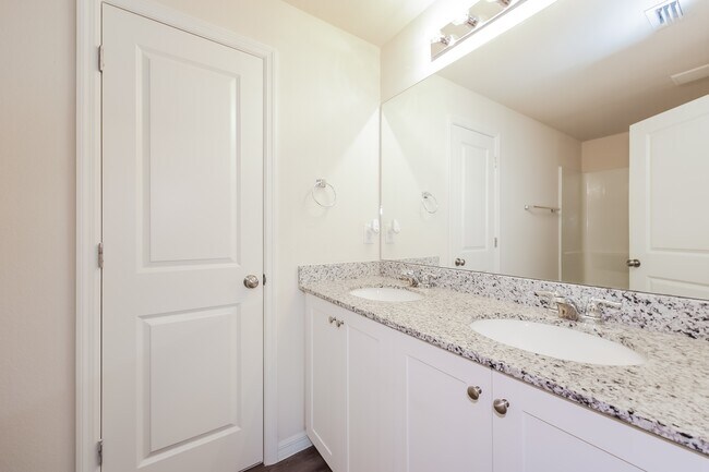 Building Photo - 9078 Aegean Cir