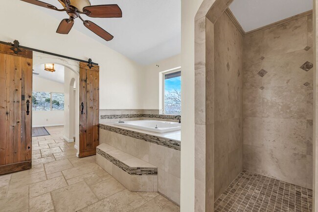 Building Photo - 155 Pioche Rd