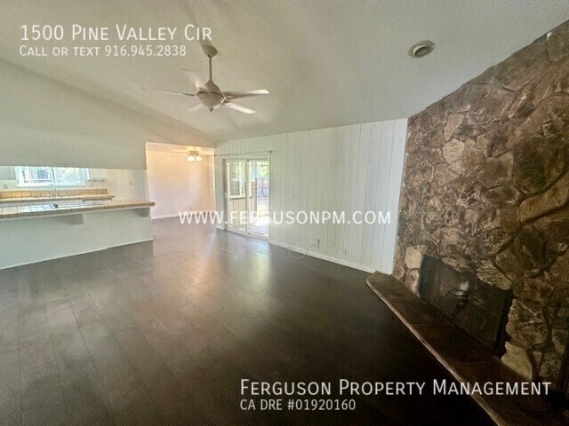 Building Photo - 1500 Pine Valley Cir