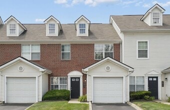 Building Photo - 2041 River Rock Way