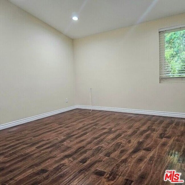 Building Photo - 20811 Tiara St