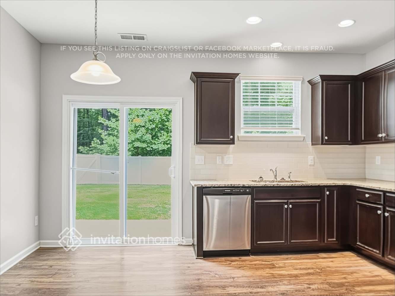 Building Photo - 7421 Larwill Ln