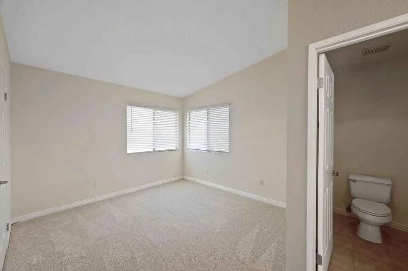 Building Photo - 78650 Ave 42 Ave