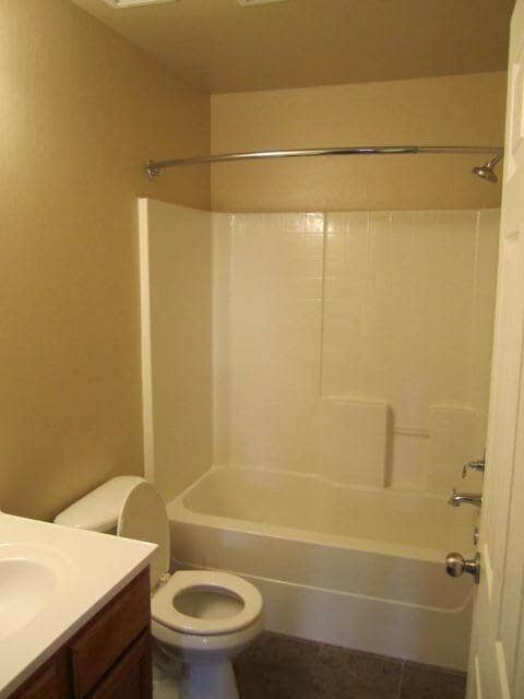 Building Photo - 925 Switzerland Ave