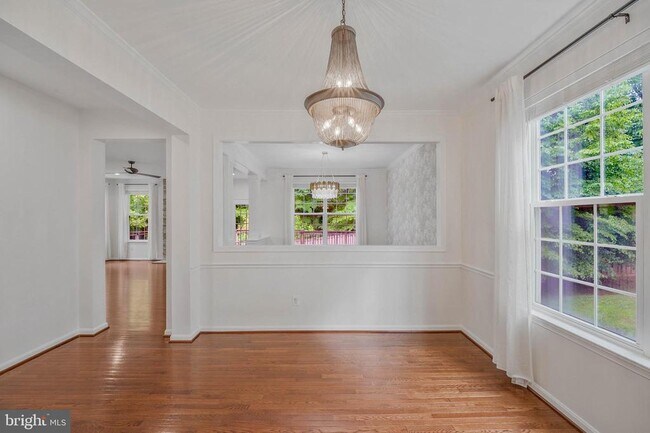 Building Photo - 3461 Eagle Ridge Dr