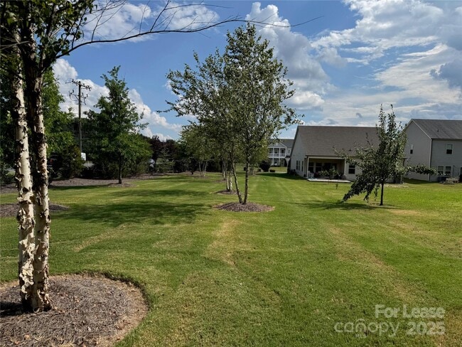 Building Photo - 4641 Collingham Dr