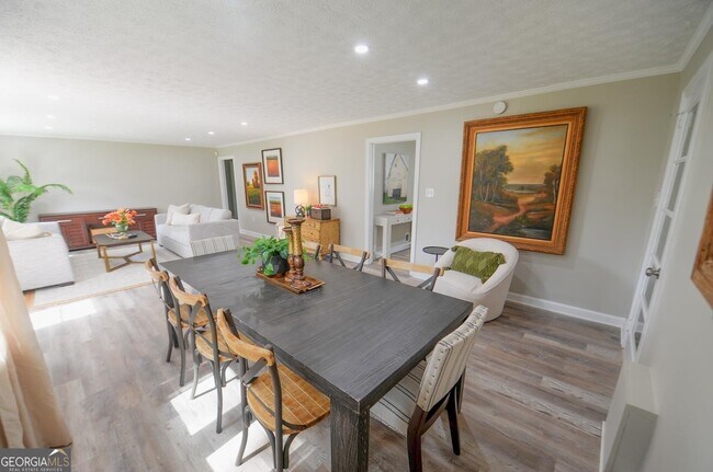 Building Photo - 370 Georgia Ave