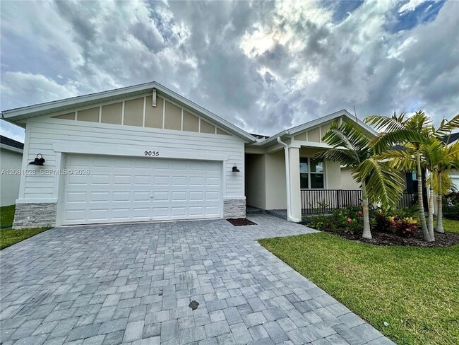 Building Photo - 9035 Dahlia Cir