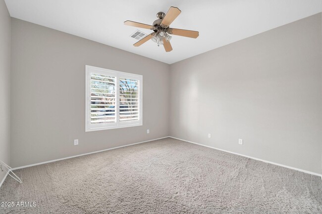 Building Photo - 41309 N Belfair Way
