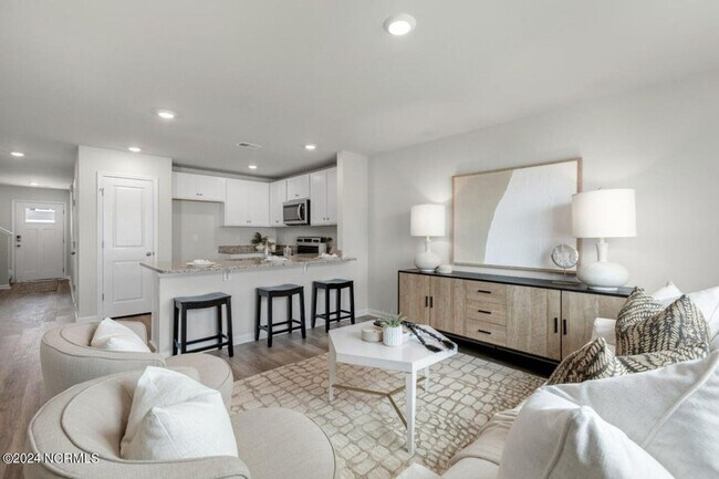 Building Photo - 5784 Harebell Rd