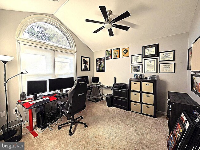 Building Photo - 5270 Ellicott Dr