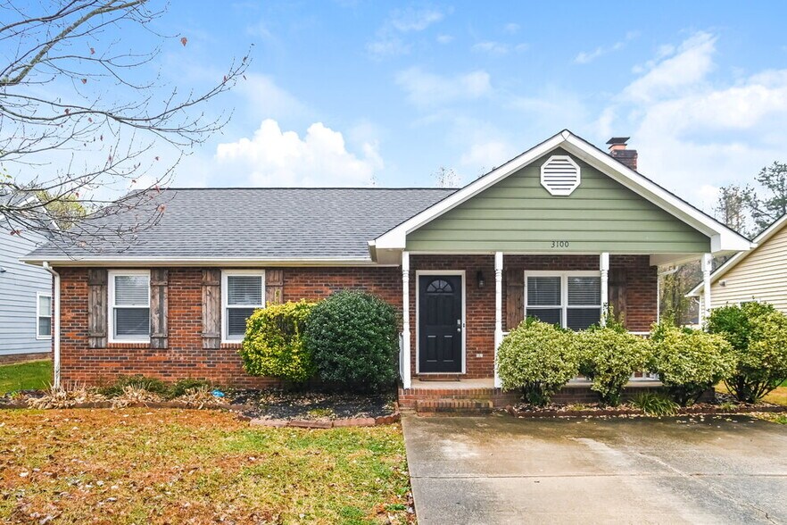 Primary Photo - 3100 Faircroft Way