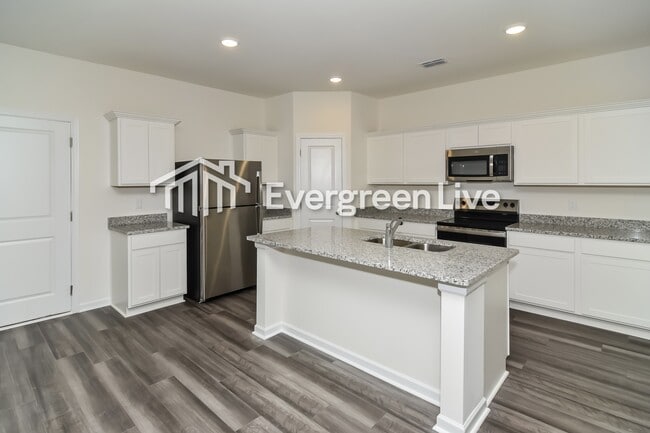 Building Photo - 154 Snowdrop Ave