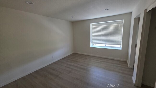 Building Photo - 20800 Regency Ct