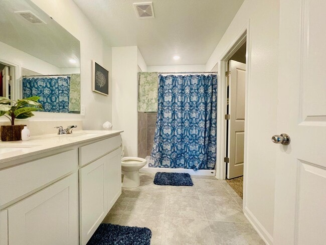 Building Photo - 639 Daring Dr